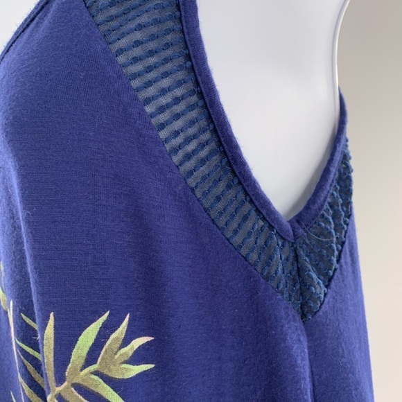 SJS Top. Size Small - Picture 4 of 5